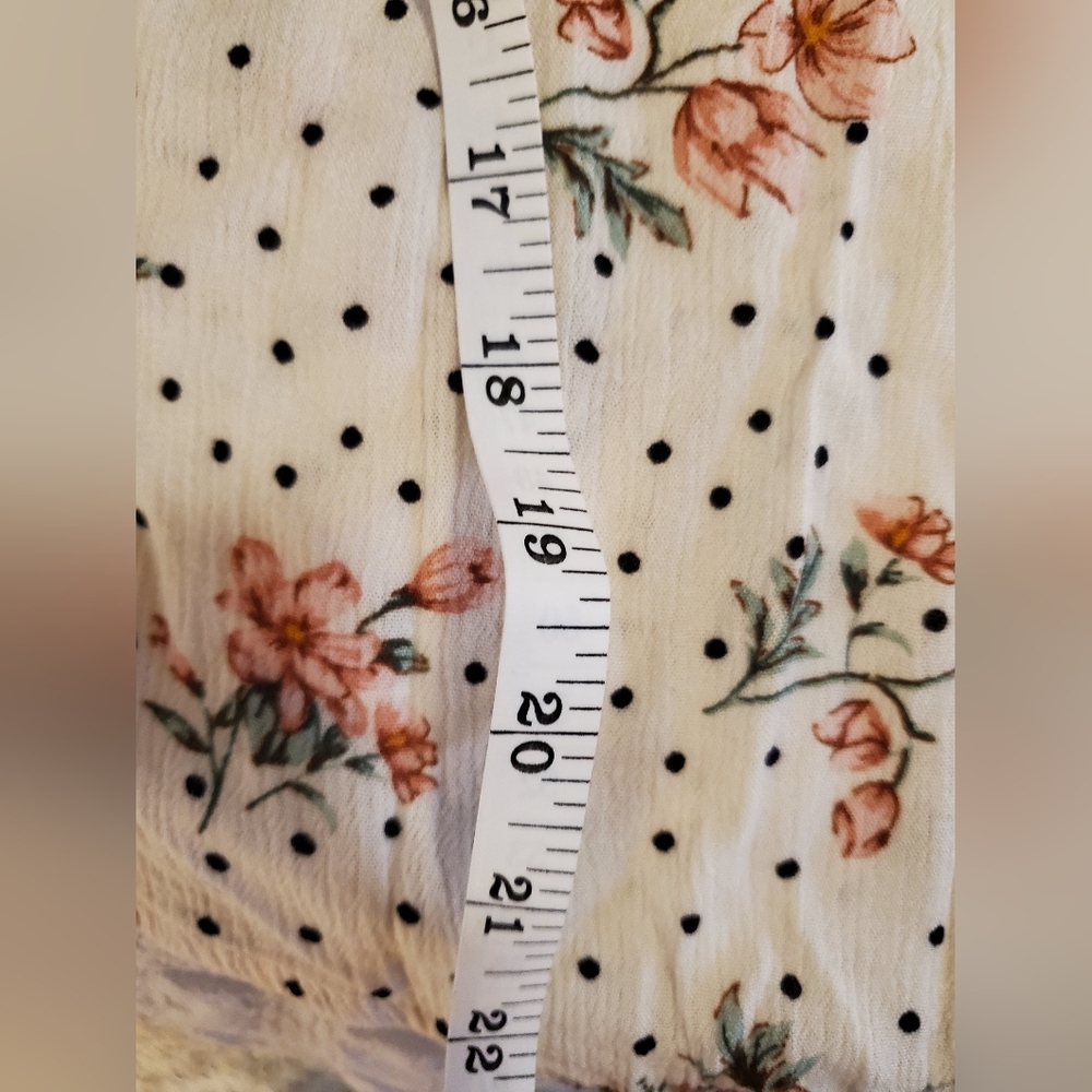 Kids Floral Ruffle Sleeve Top - Picture 5 of 6